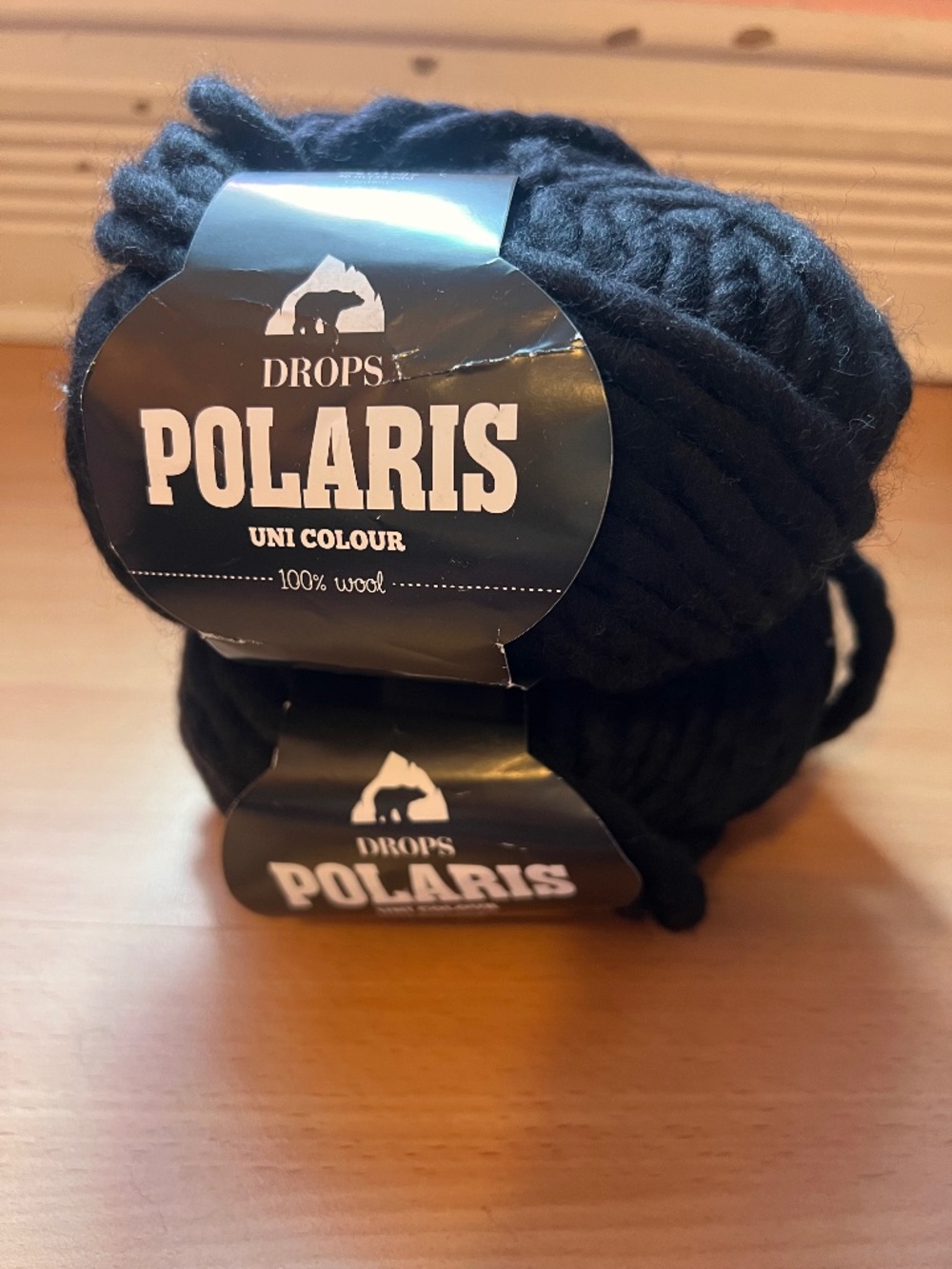 Drops Polaris - 2 Skeins - Black